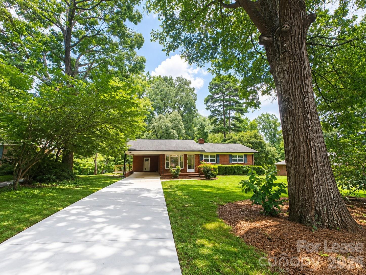 109 Holly Drive — photo