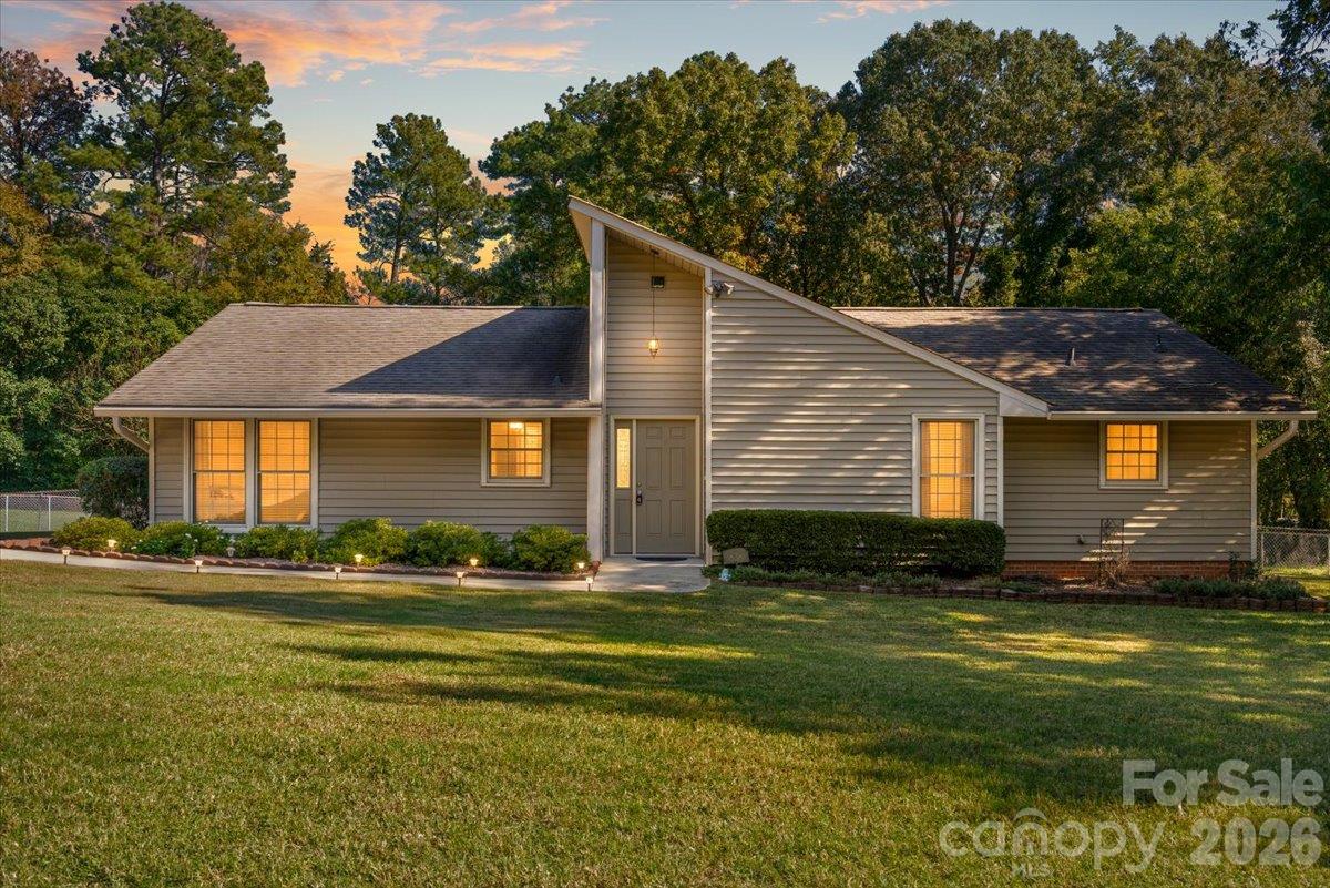 838 Silver Fox Drive — photo