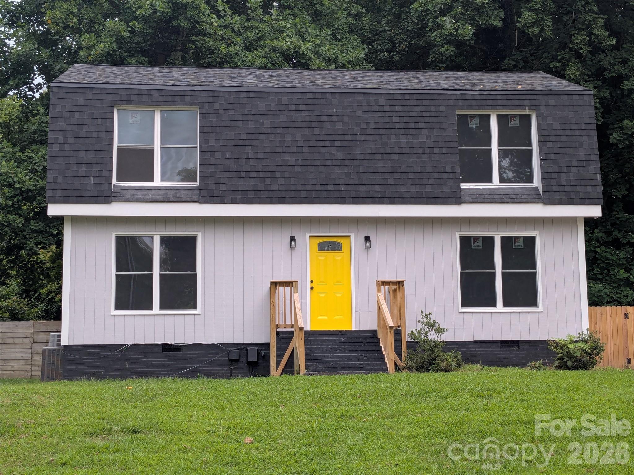 5504 Ilford Street — photo