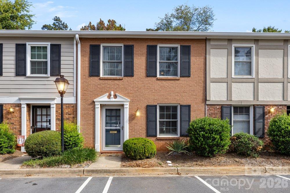 4607 Hedgemore Drive Unit D — photo