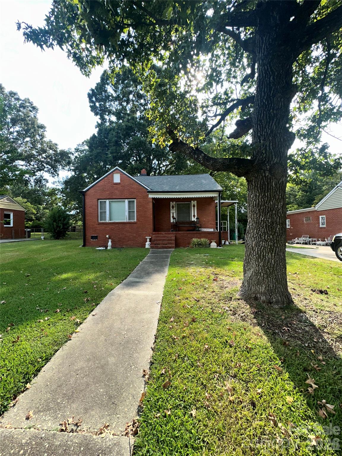 537 Bowman Road — photo