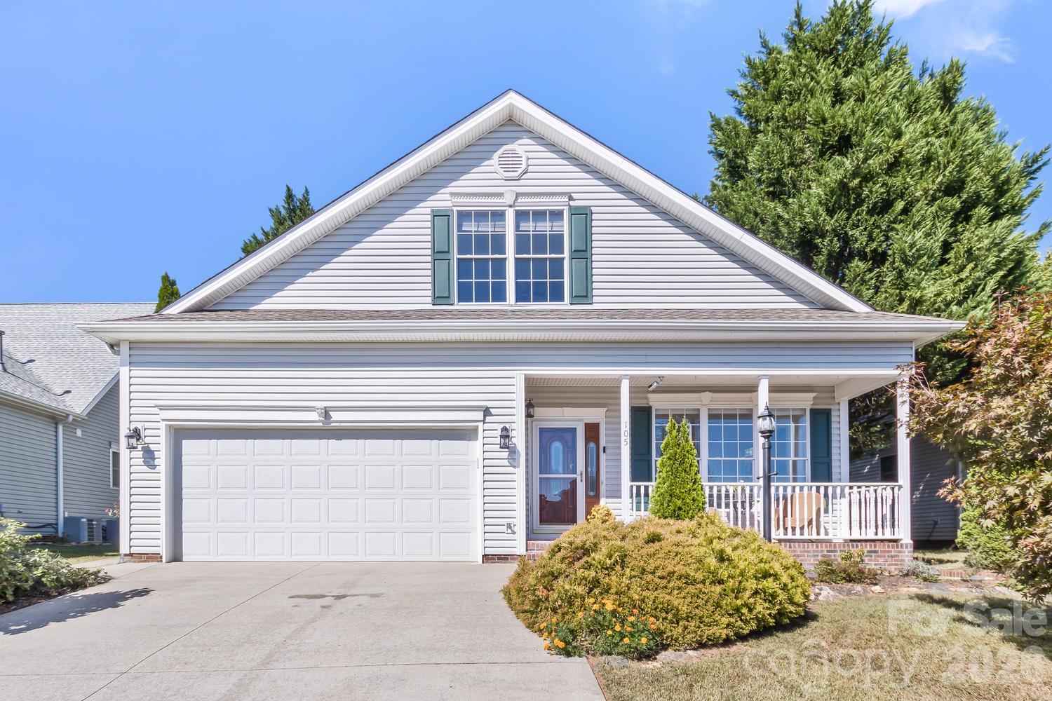 105 Willow Oak Drive — photo