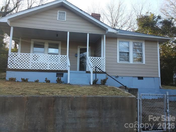 401 S Hill Street — photo