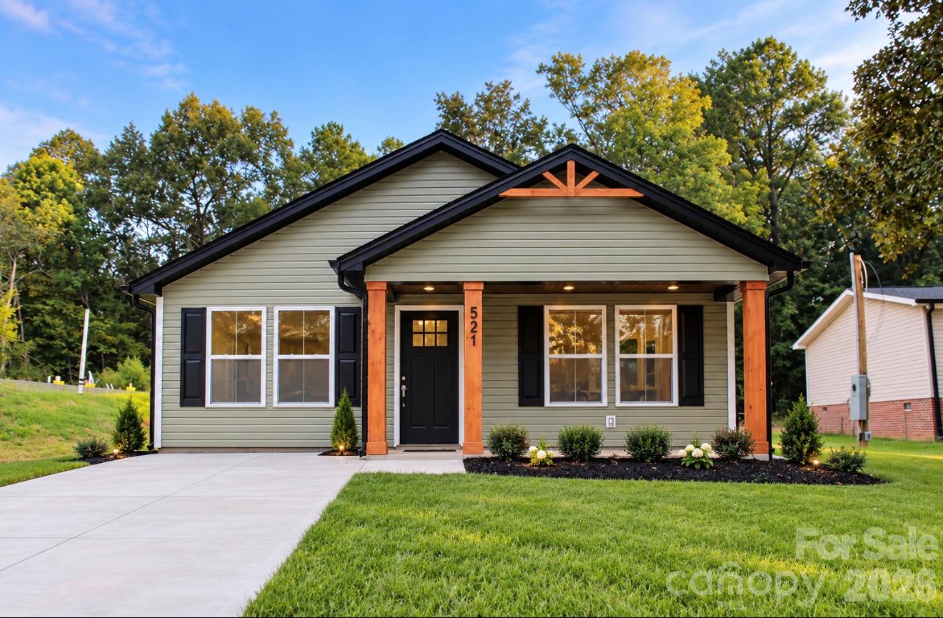 521 Castlewood Circle — photo