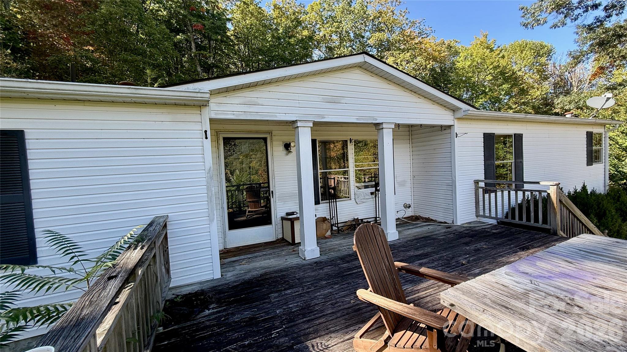 898 Rock Creek Road — photo