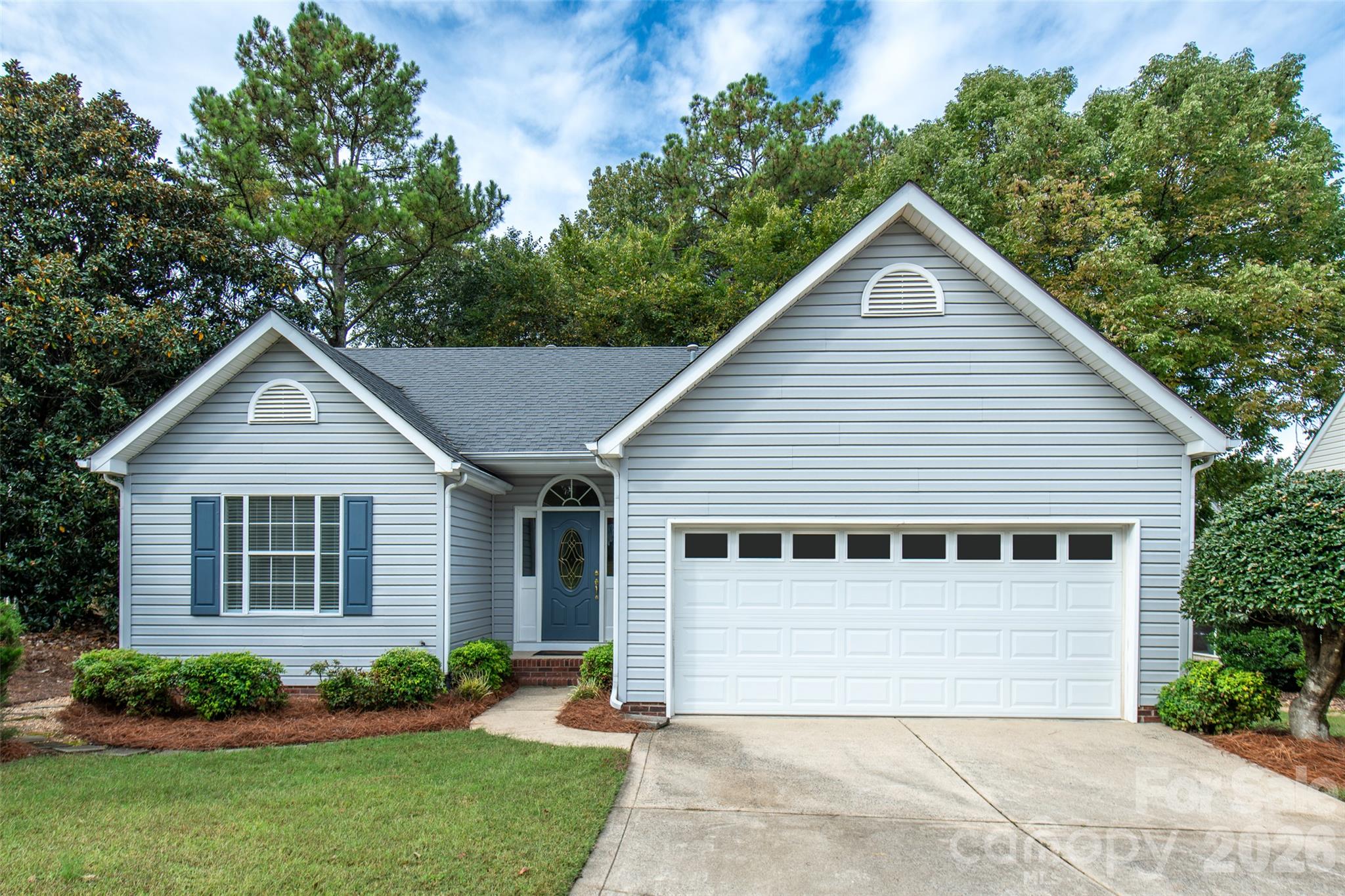1089 Weddington Woods Street NW — photo