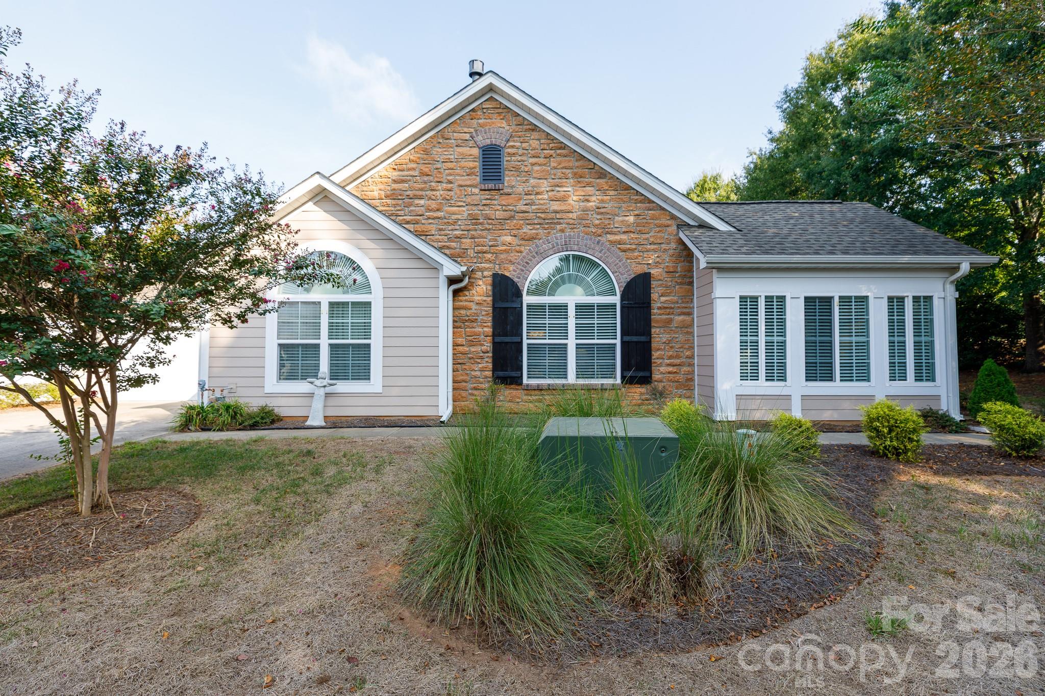 132 Lone Oak Circle — photo