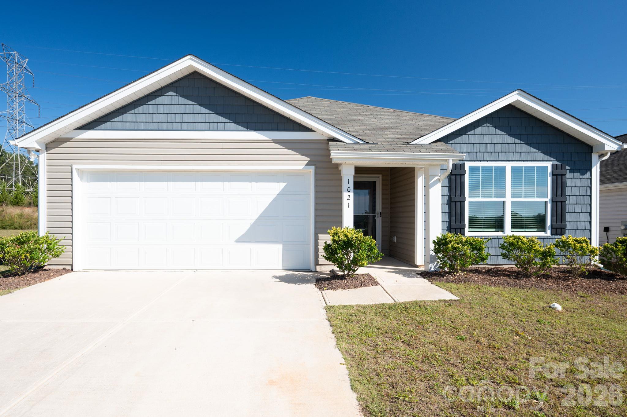 1021 Foxberry Lane — photo