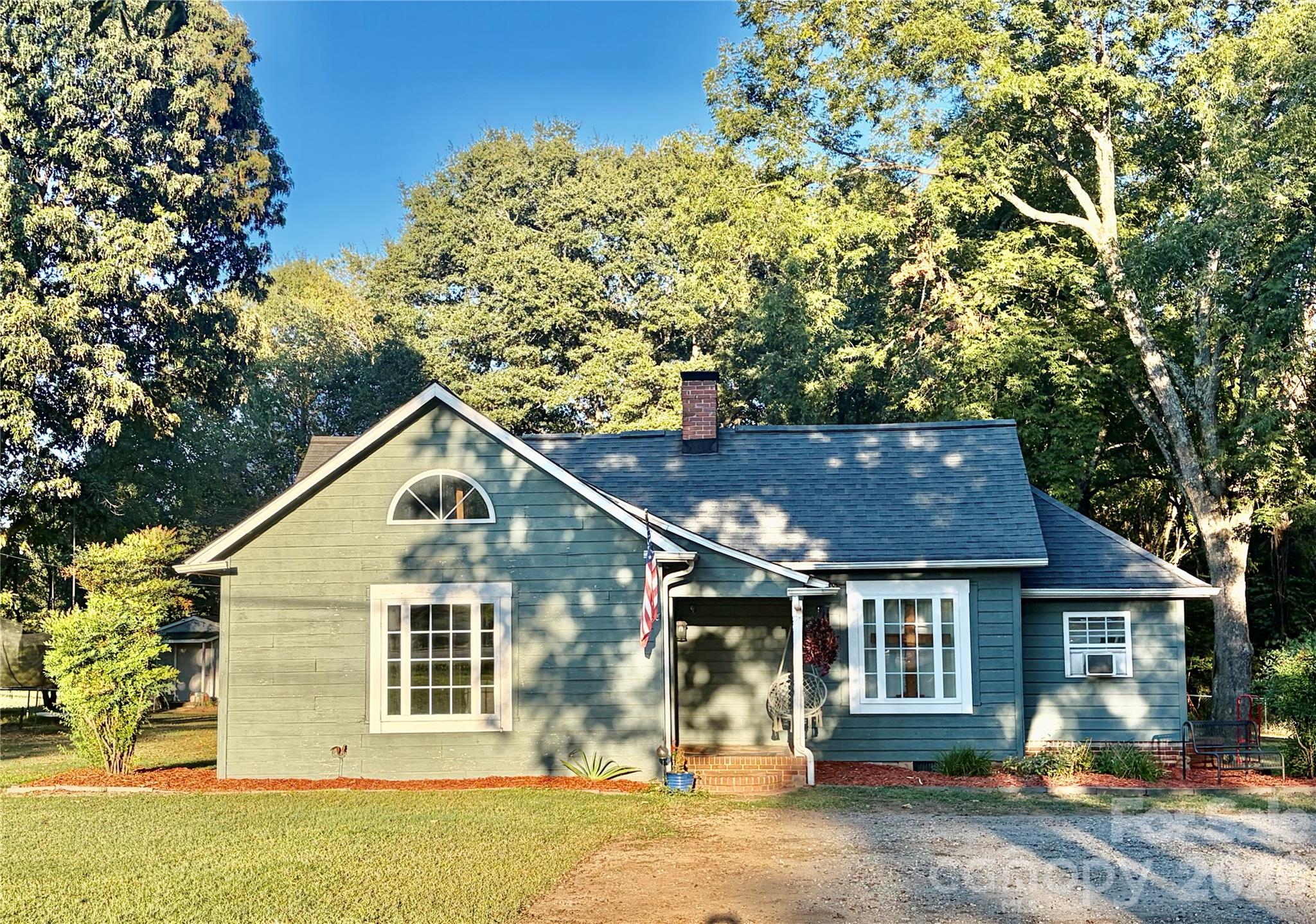 5004 Fallston Road — photo