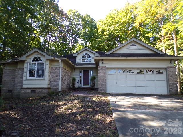 10 Governors Drive — photo