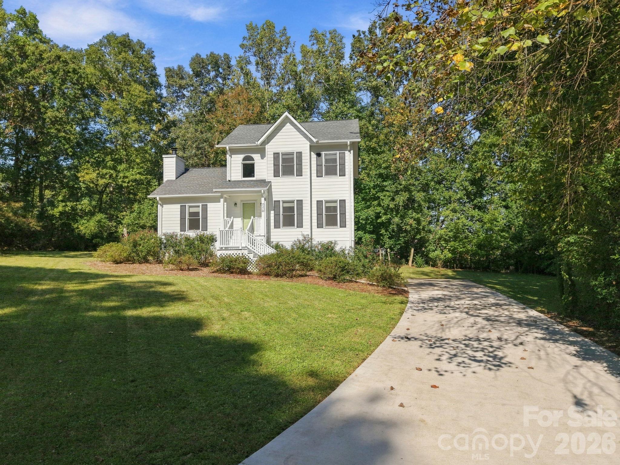 1270 Berra Place — photo