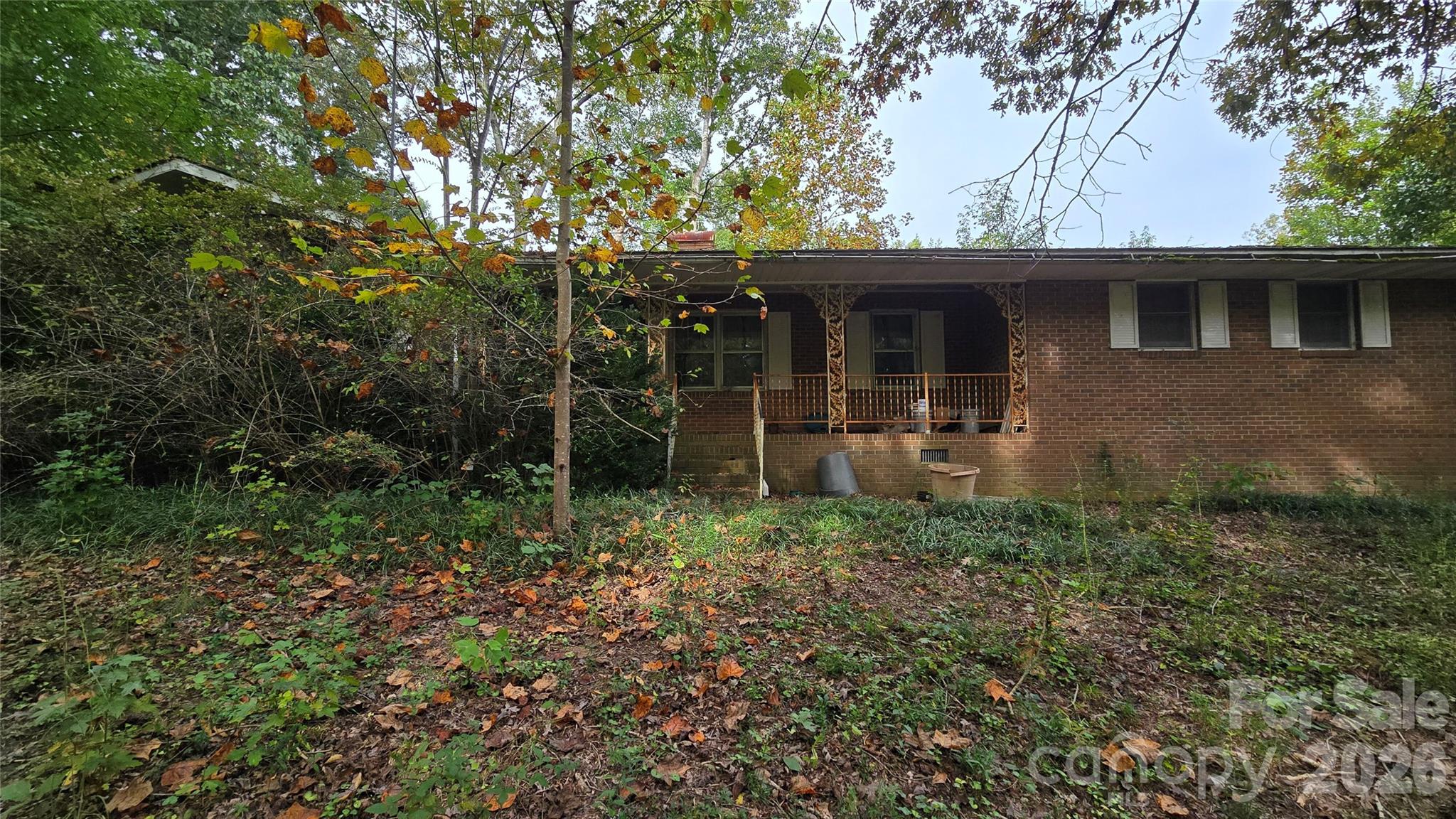 330 Brook Circle — photo