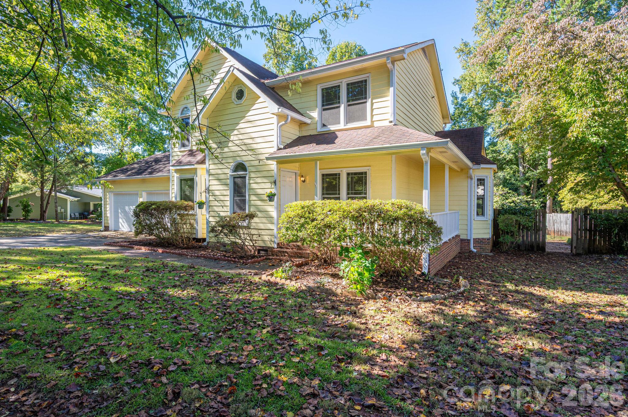 111 Smoke Tree Court Unit 11 — photo