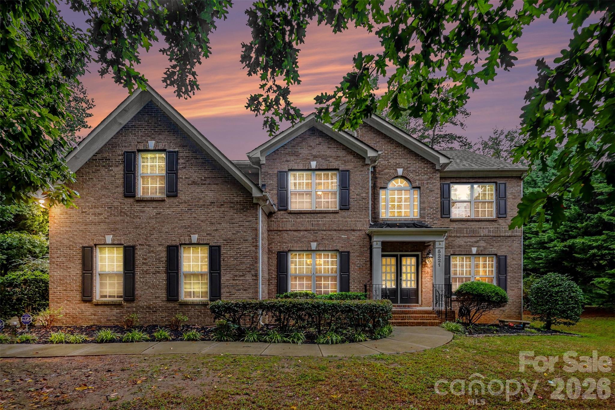 5221 Turkey Oak Drive — photo