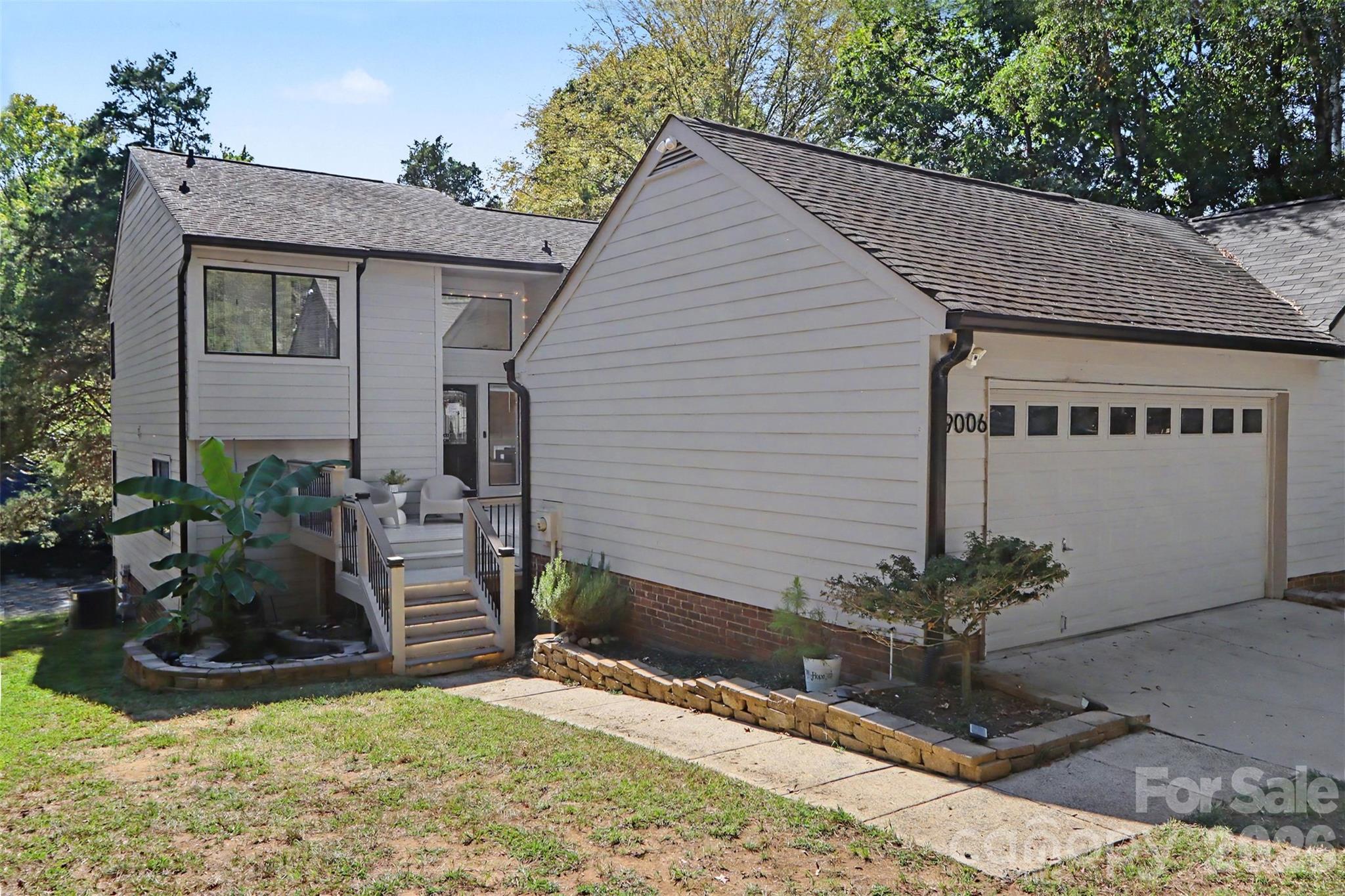 9006 St Croix Lane — photo