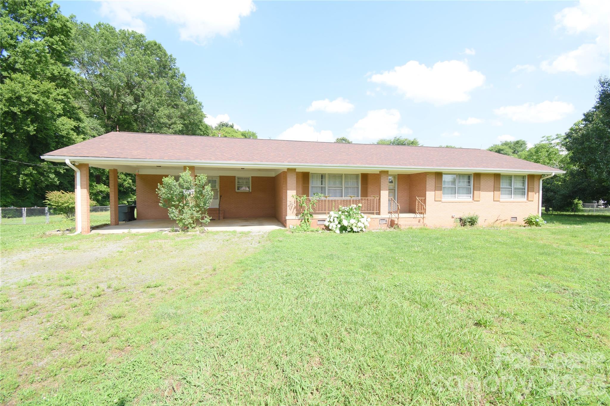 4099 Shenandoah Drive SW — photo