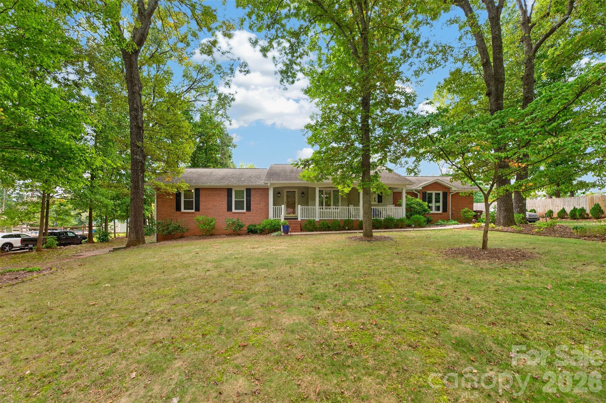 1660 Fairway Drive — photo