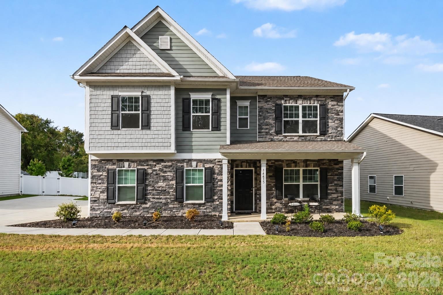 14415 Holbrooks Road — photo