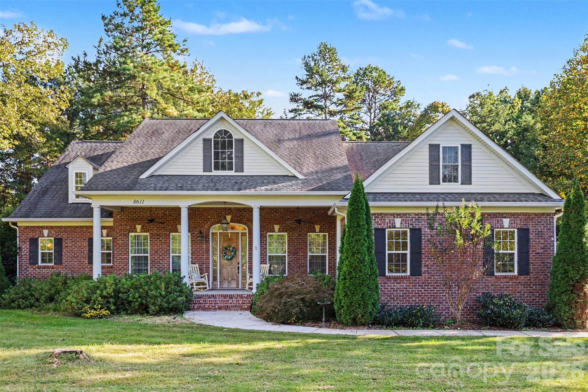 8611 Kerns Meadow Lane — photo