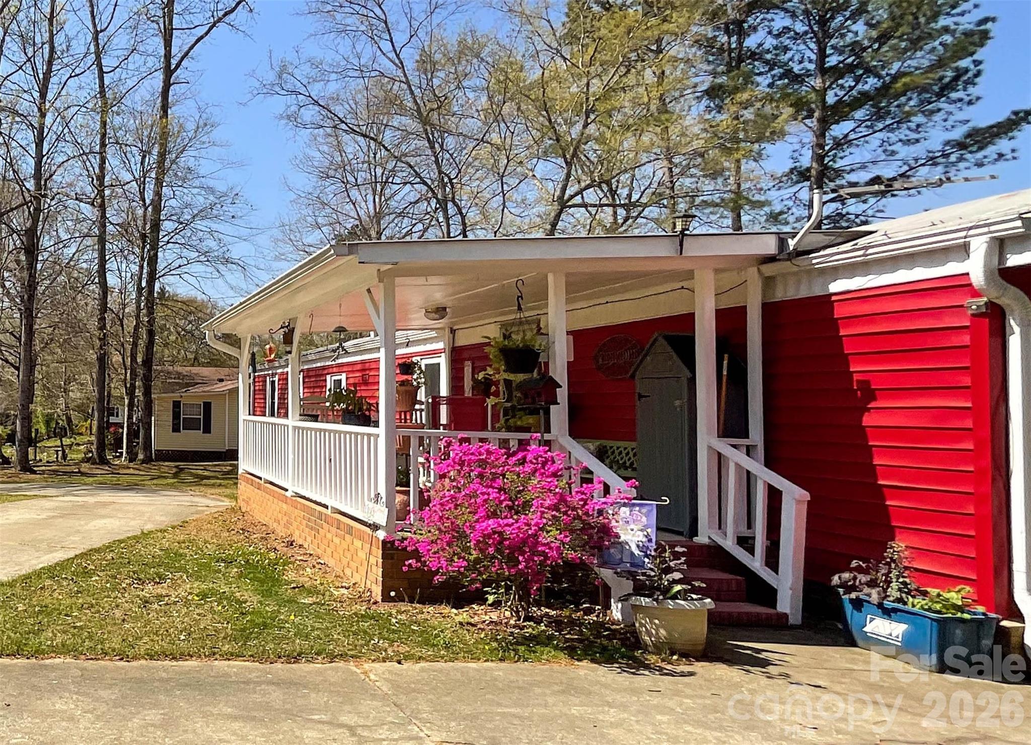 6708 Aerowood Circle — photo