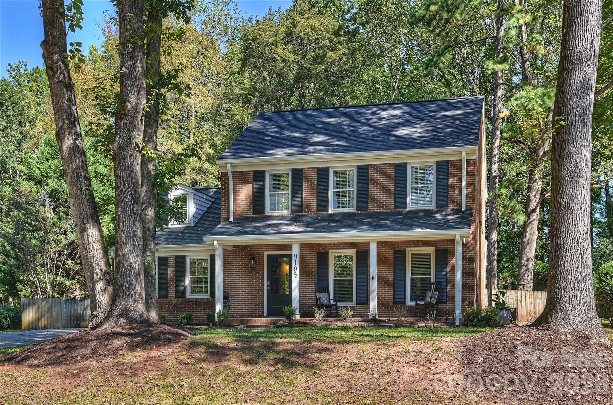 9108 New Towne Drive — photo