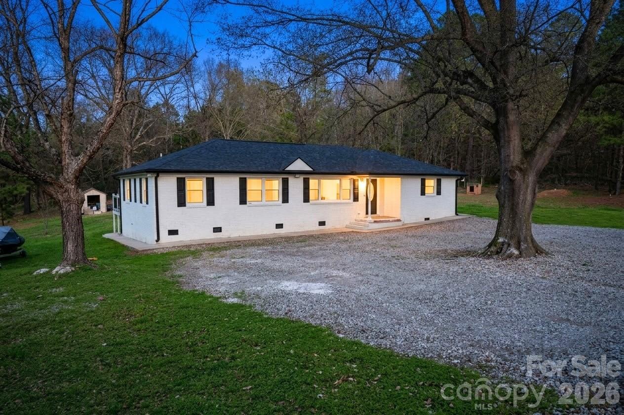 1417 Old Belmeade Drive — photo