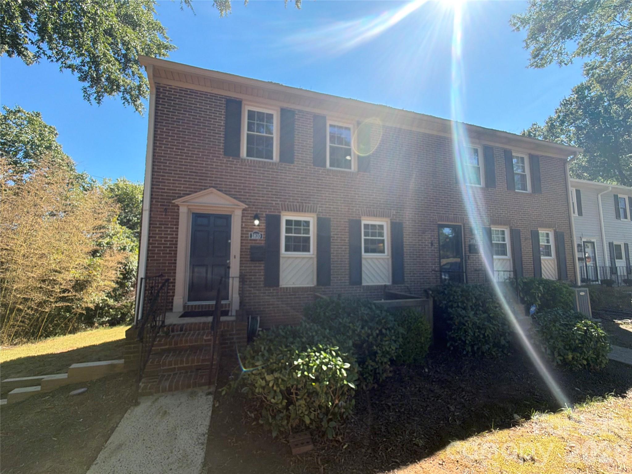 1810 Sabrina Court — photo