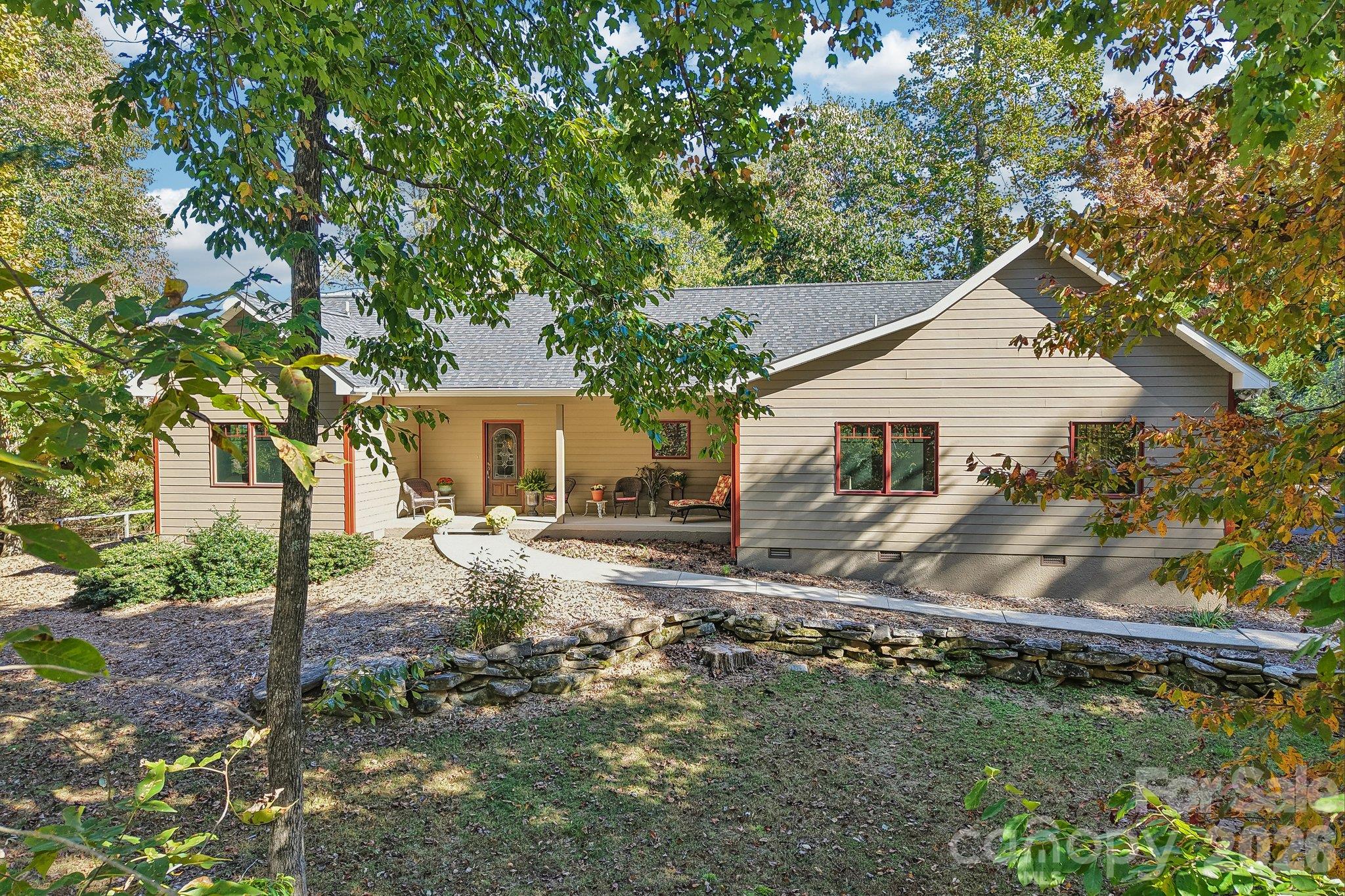 411 Alta Circle — photo