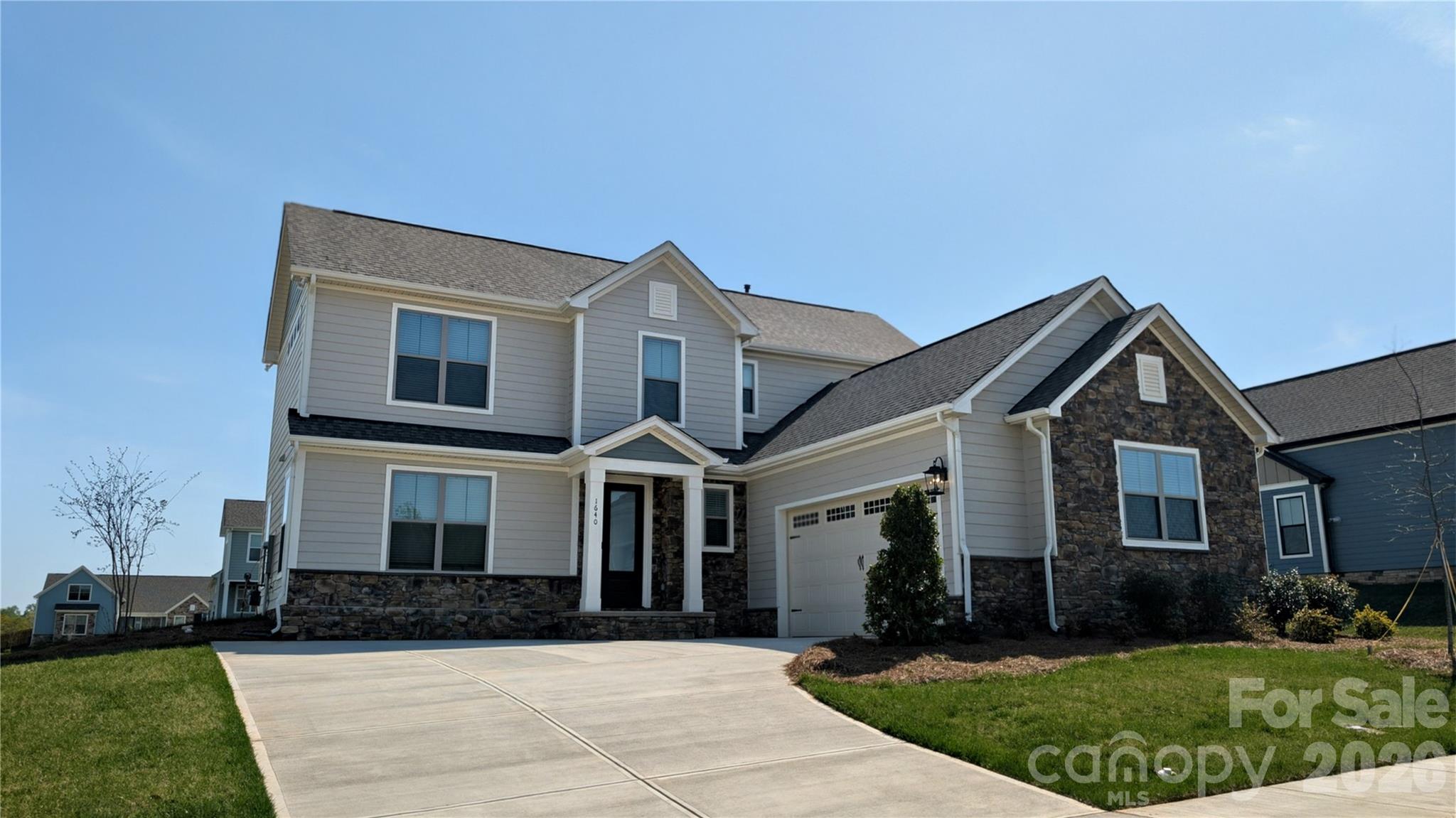 1640 Dresden Drive — photo