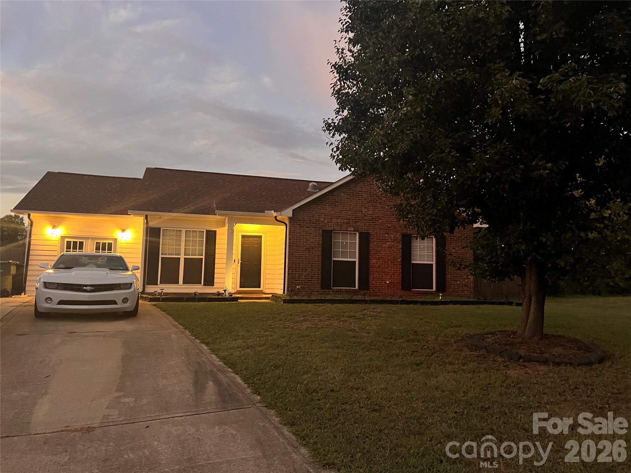 4102 Carolina Pointe Court — photo