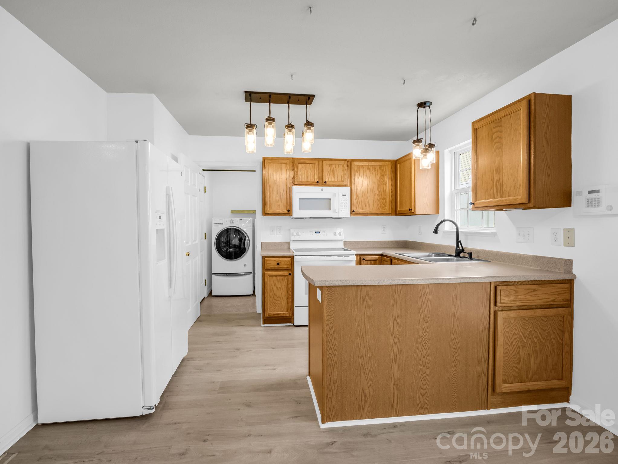 64 Lanceford Circle — photo