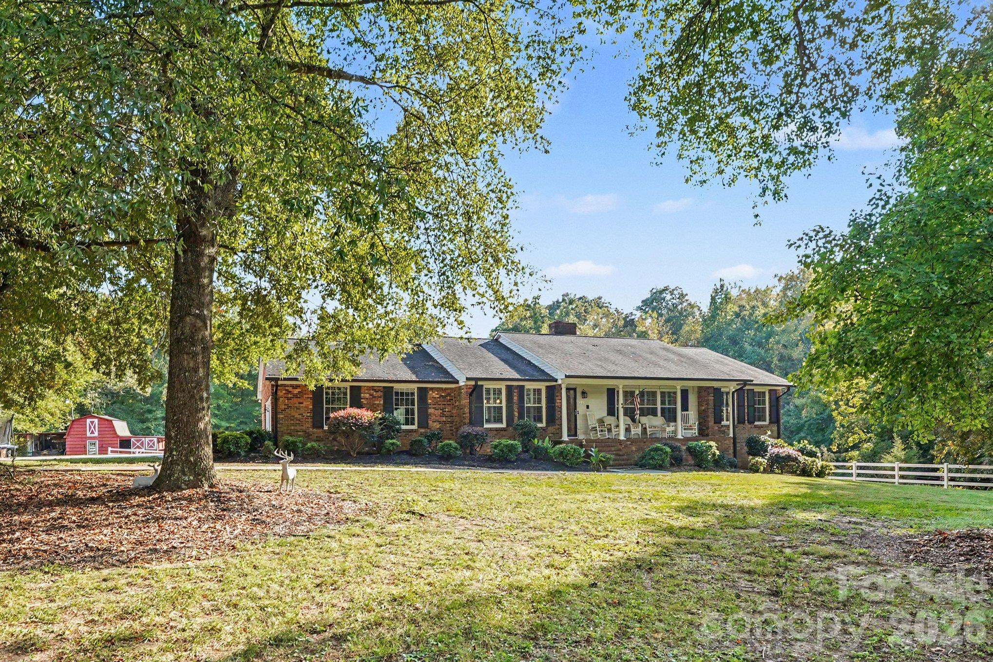 1170 Old Salem Road — photo