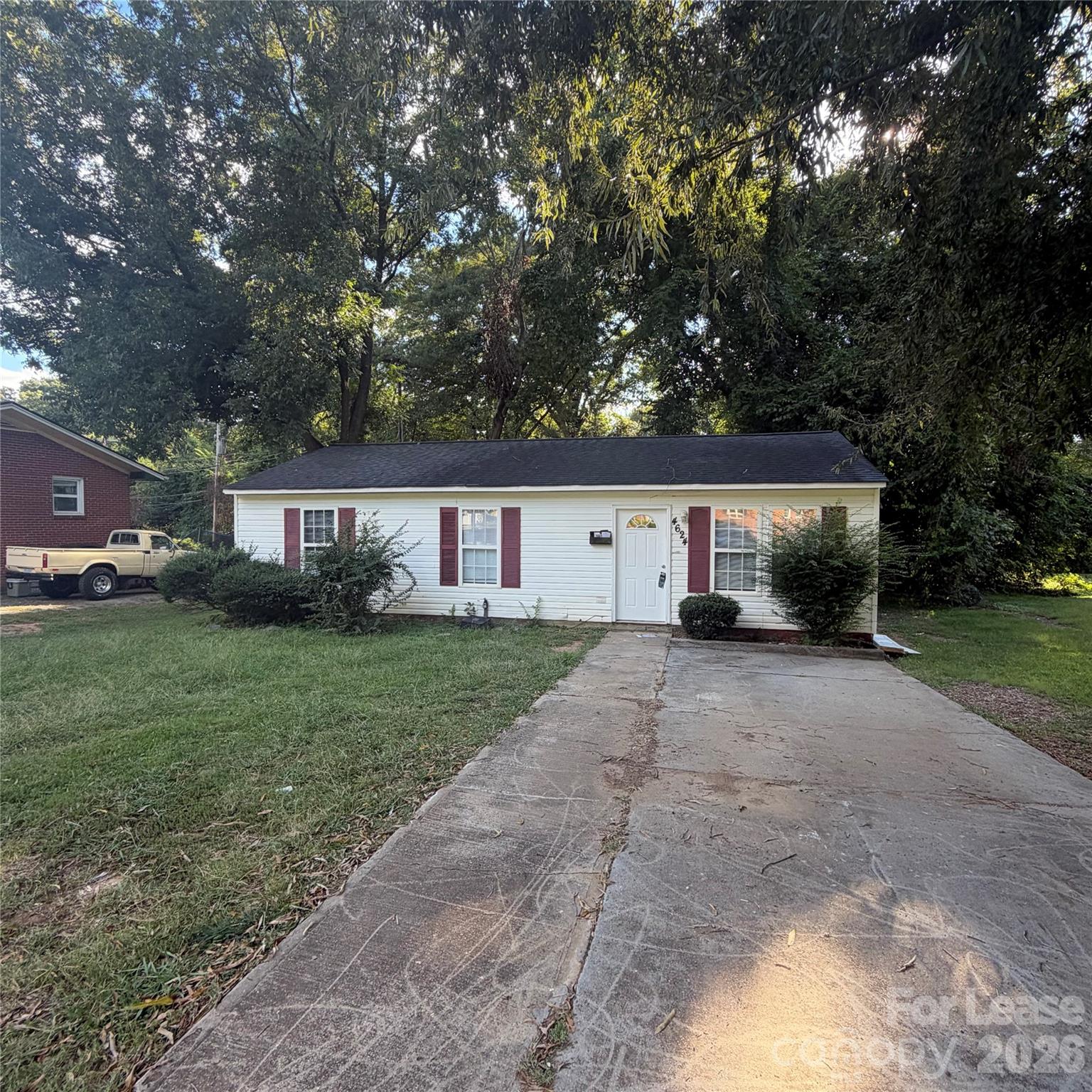 4624 Hidden Valley Road — photo