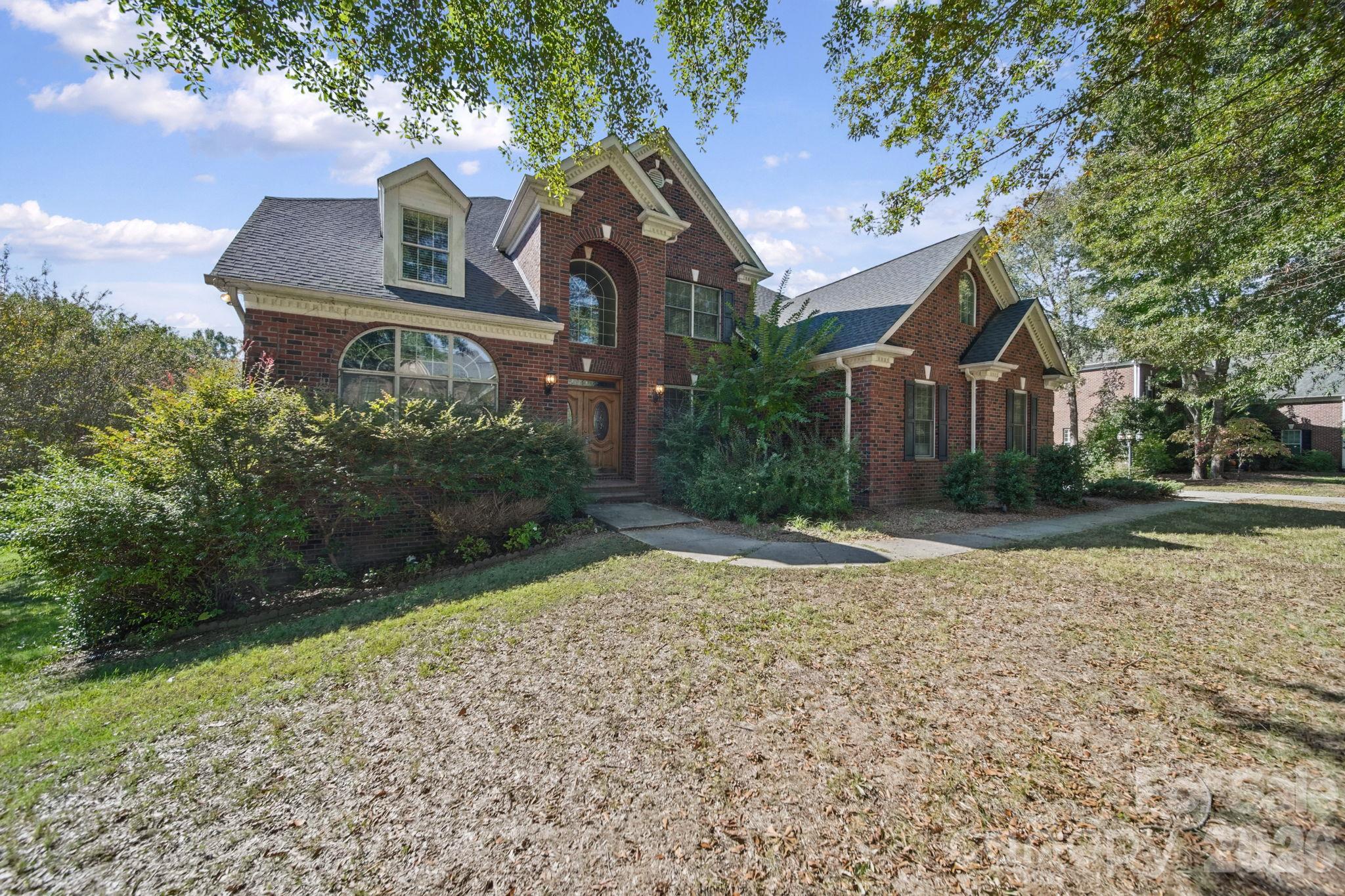 2793 Harlinsdale Drive — photo