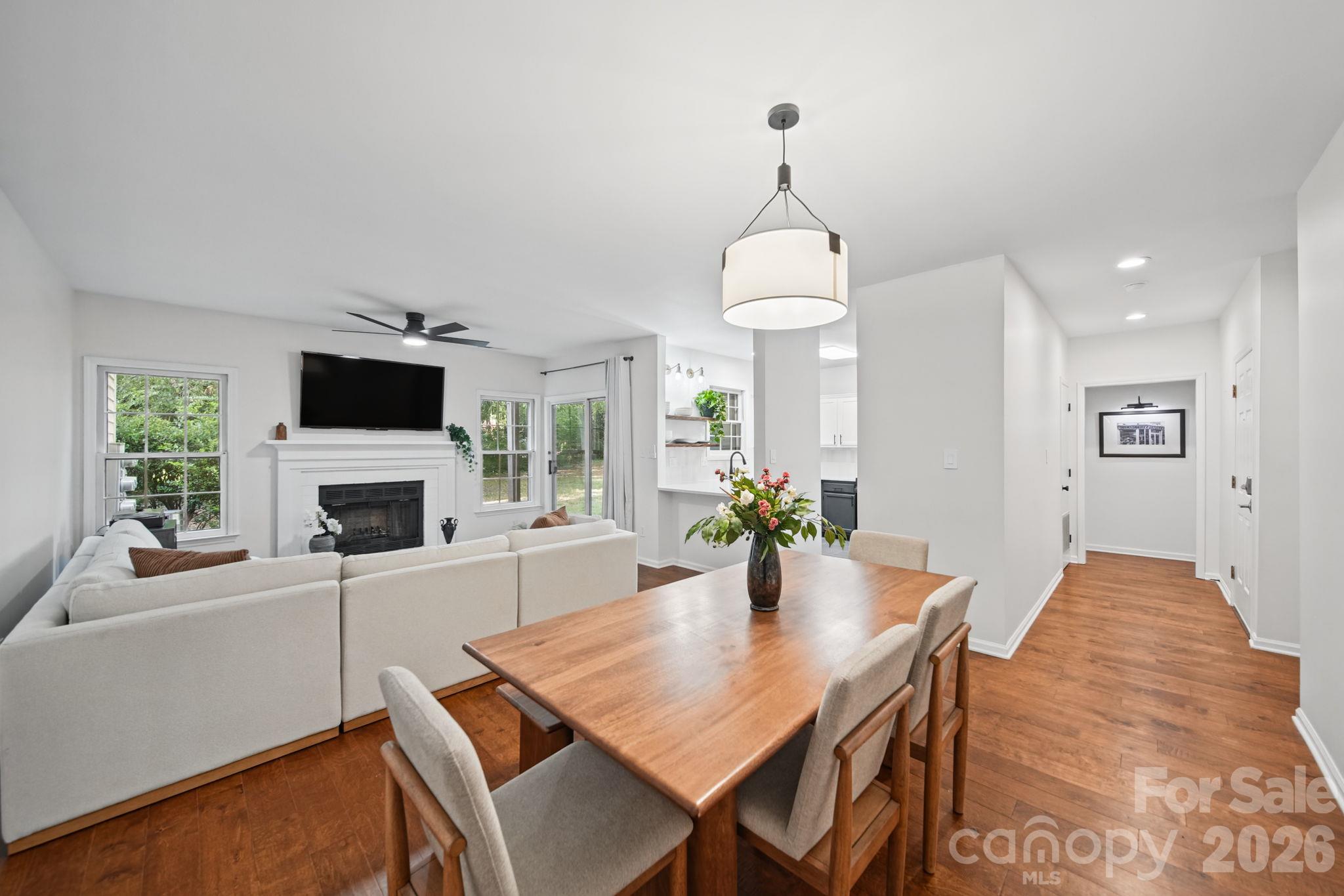 3302 Selwyn Farms Lane Unit 1 — photo