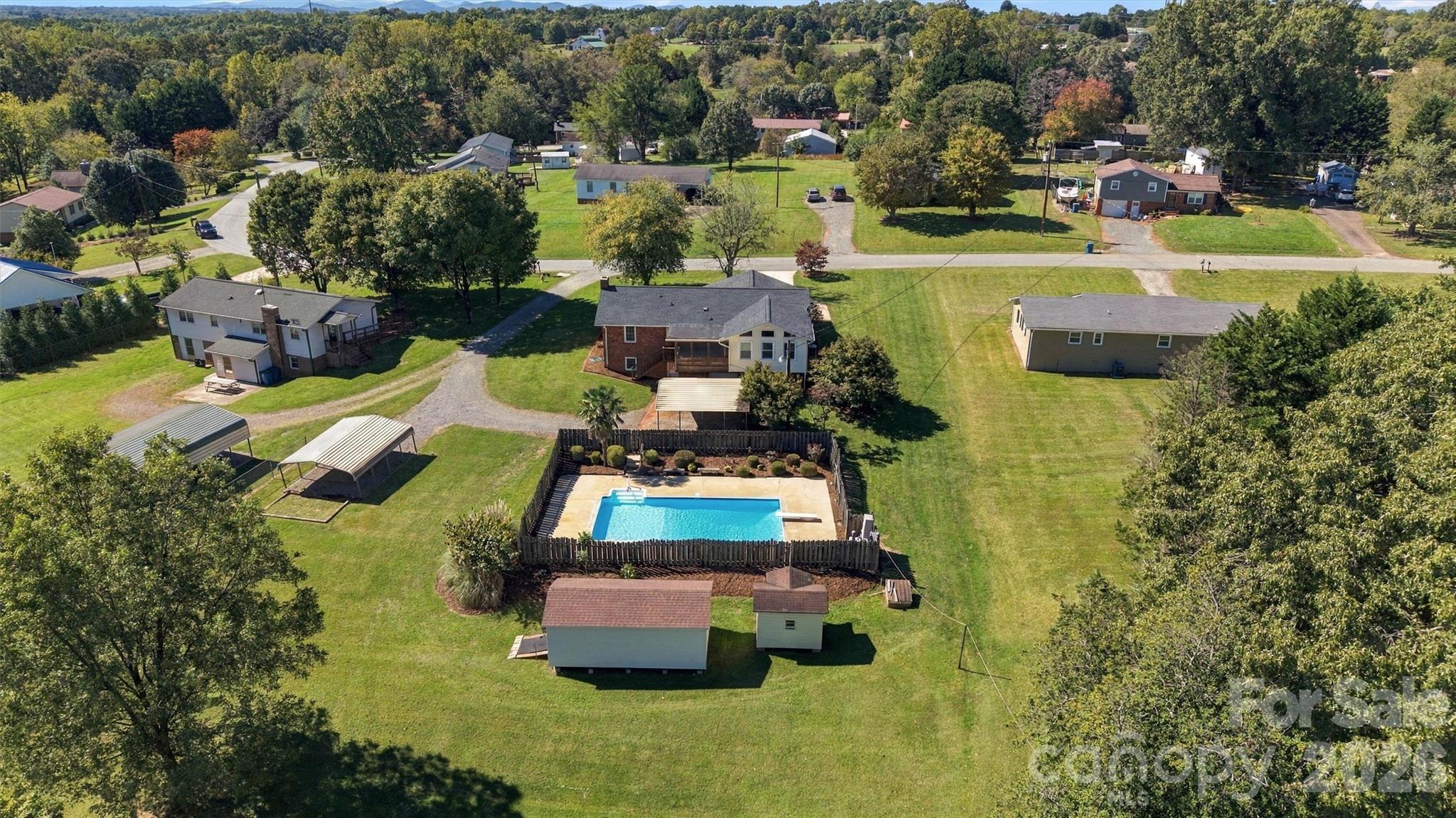139 Greenlea Circle — photo