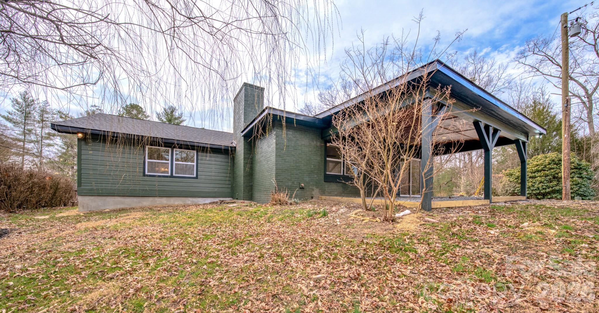 115 Silver Dapple Lane — photo