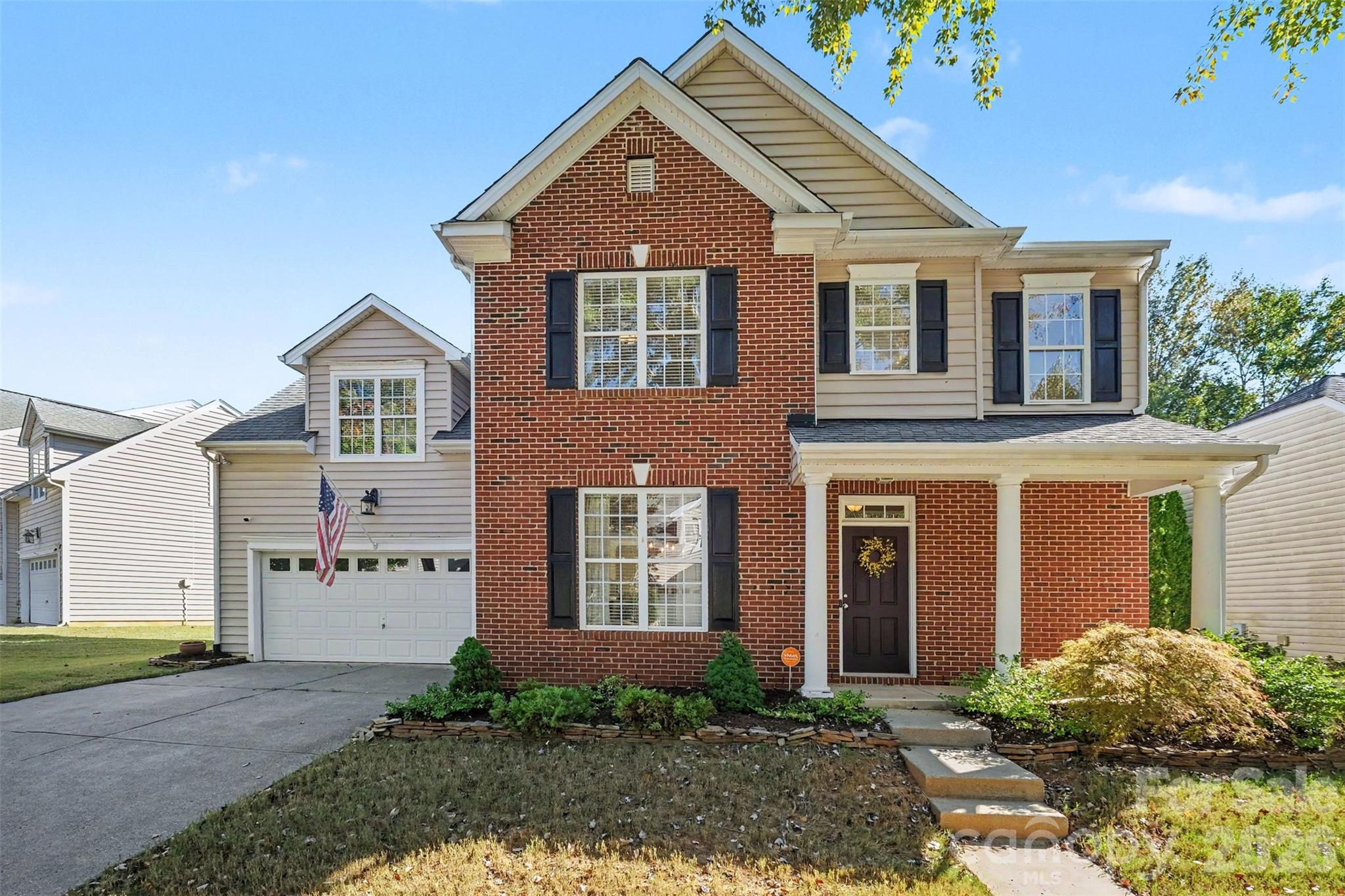 14412 Laurel Tree Lane — photo