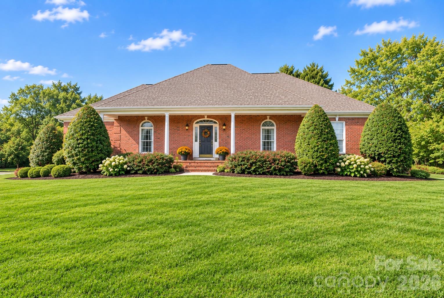 155 Lake Point Drive — photo