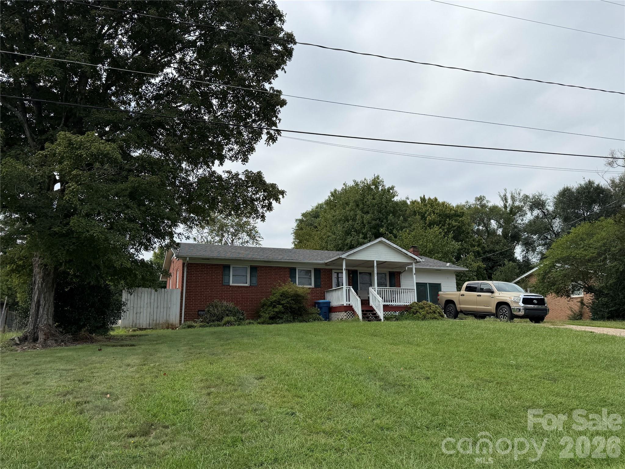 5507 Valley Field Road — photo