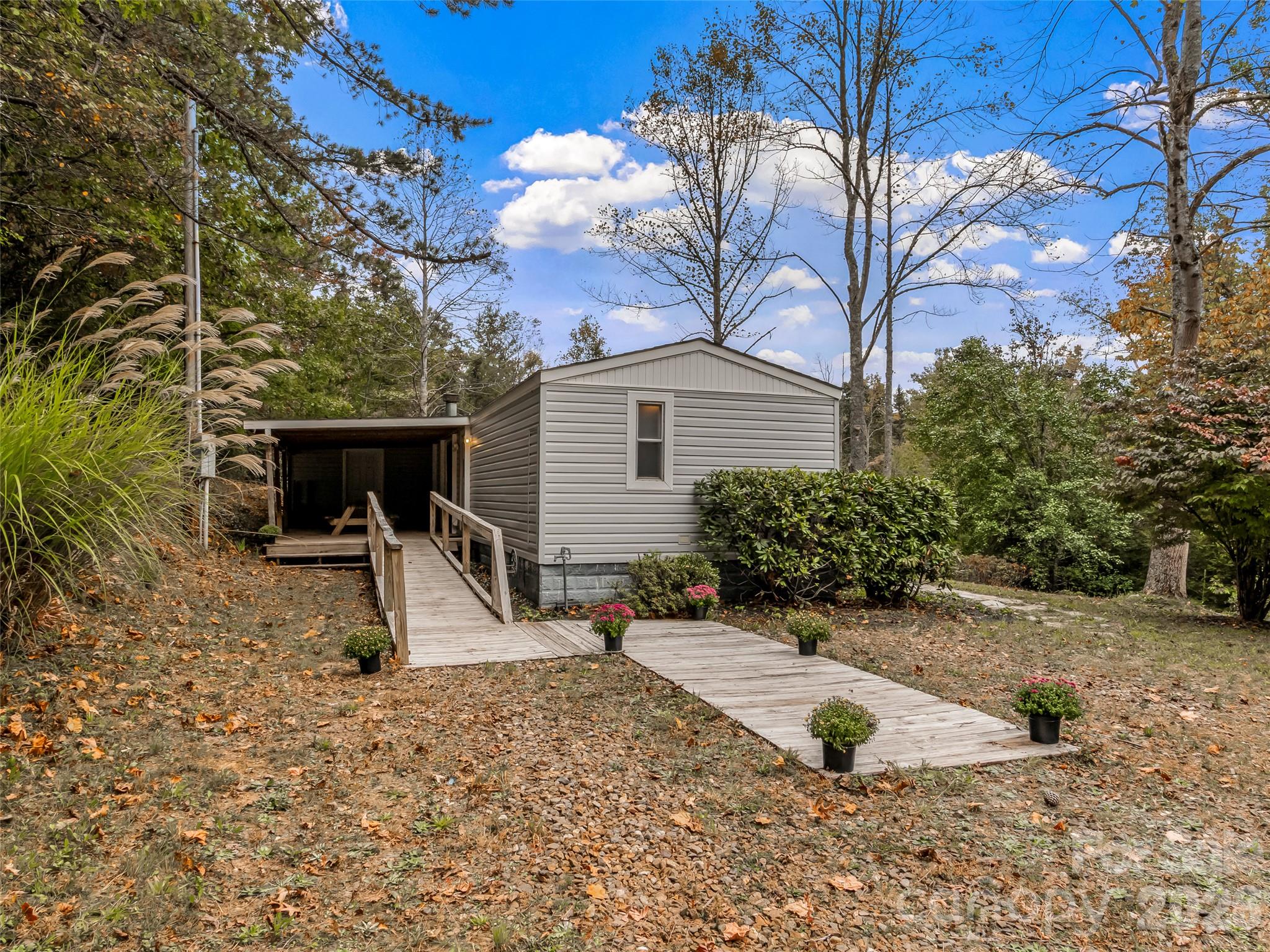 50 Wild Iris Drive — photo
