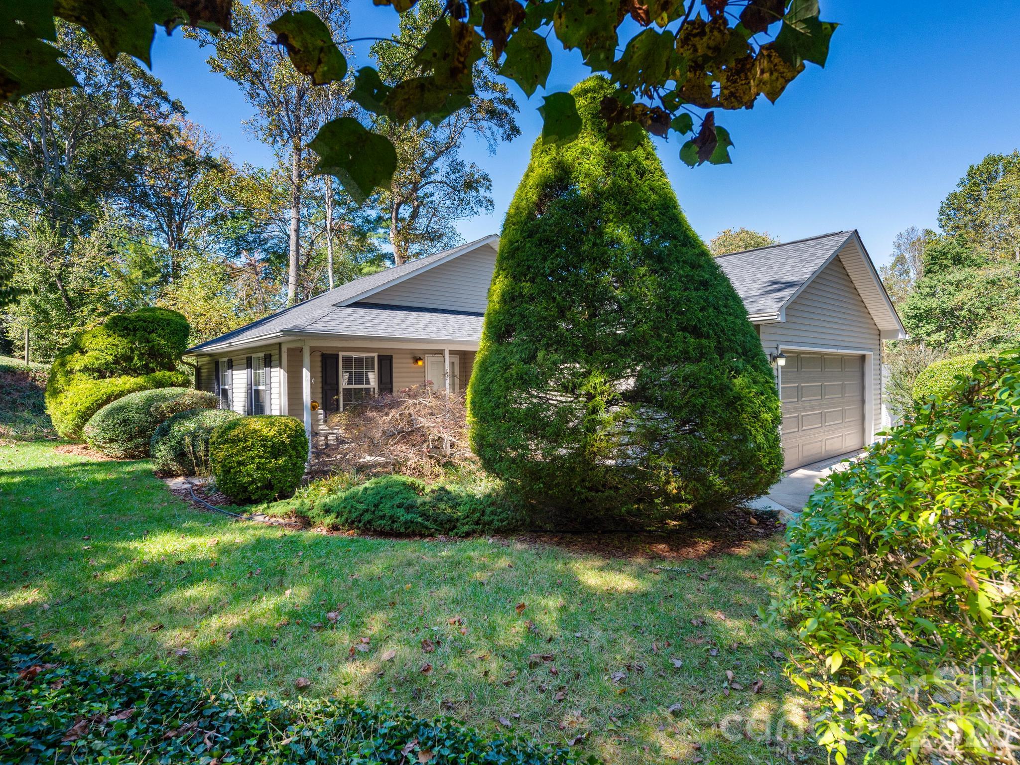 103 Amelia Drive — photo