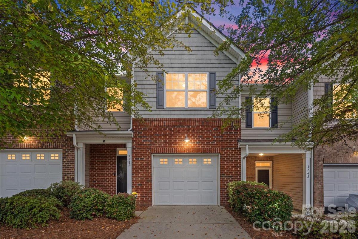 3246 Yarmouth Lane — photo