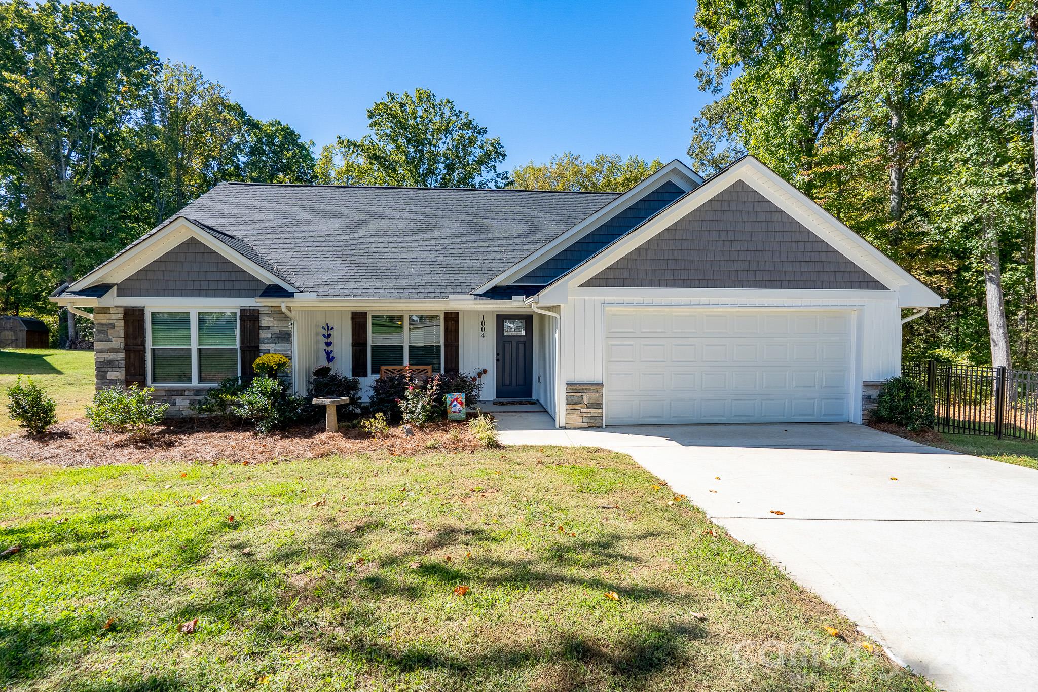 1004 Osprey Lane — photo