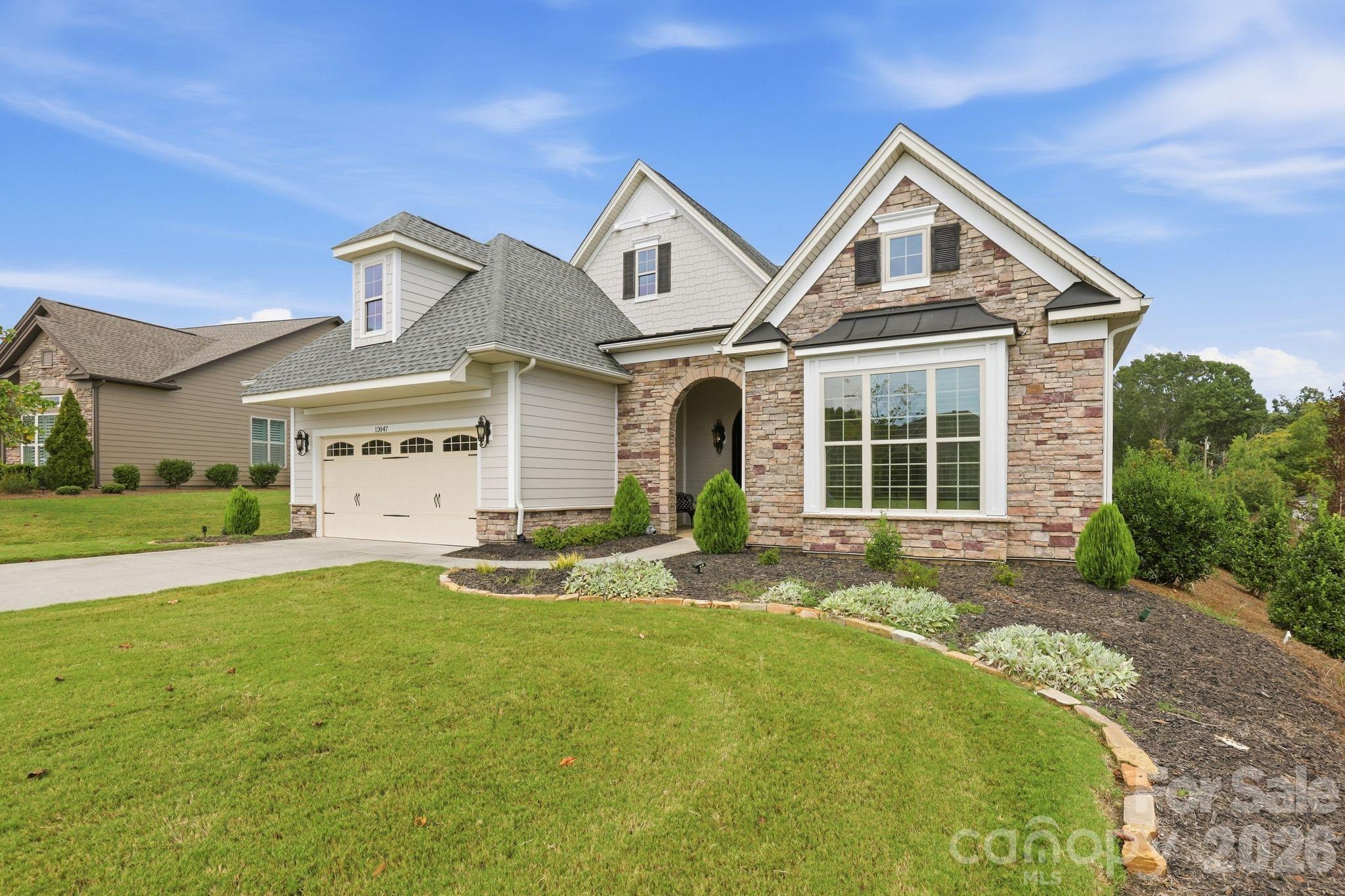 12047 Cove Court — photo