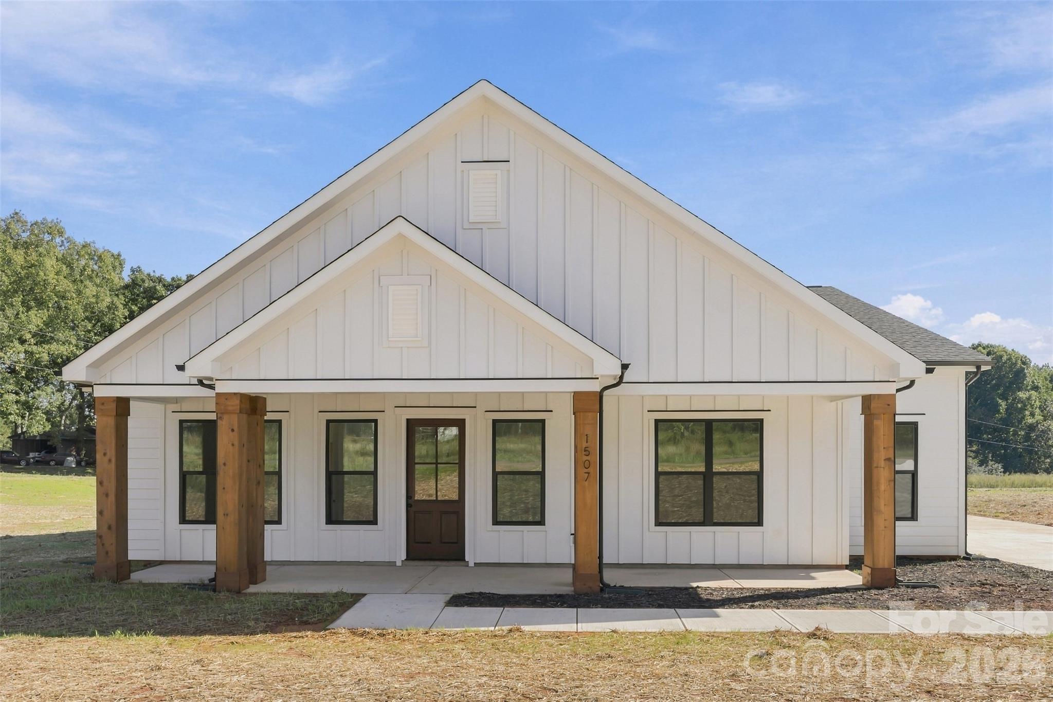 1507 Lingerfelt Farm Drive Unit 2 — photo