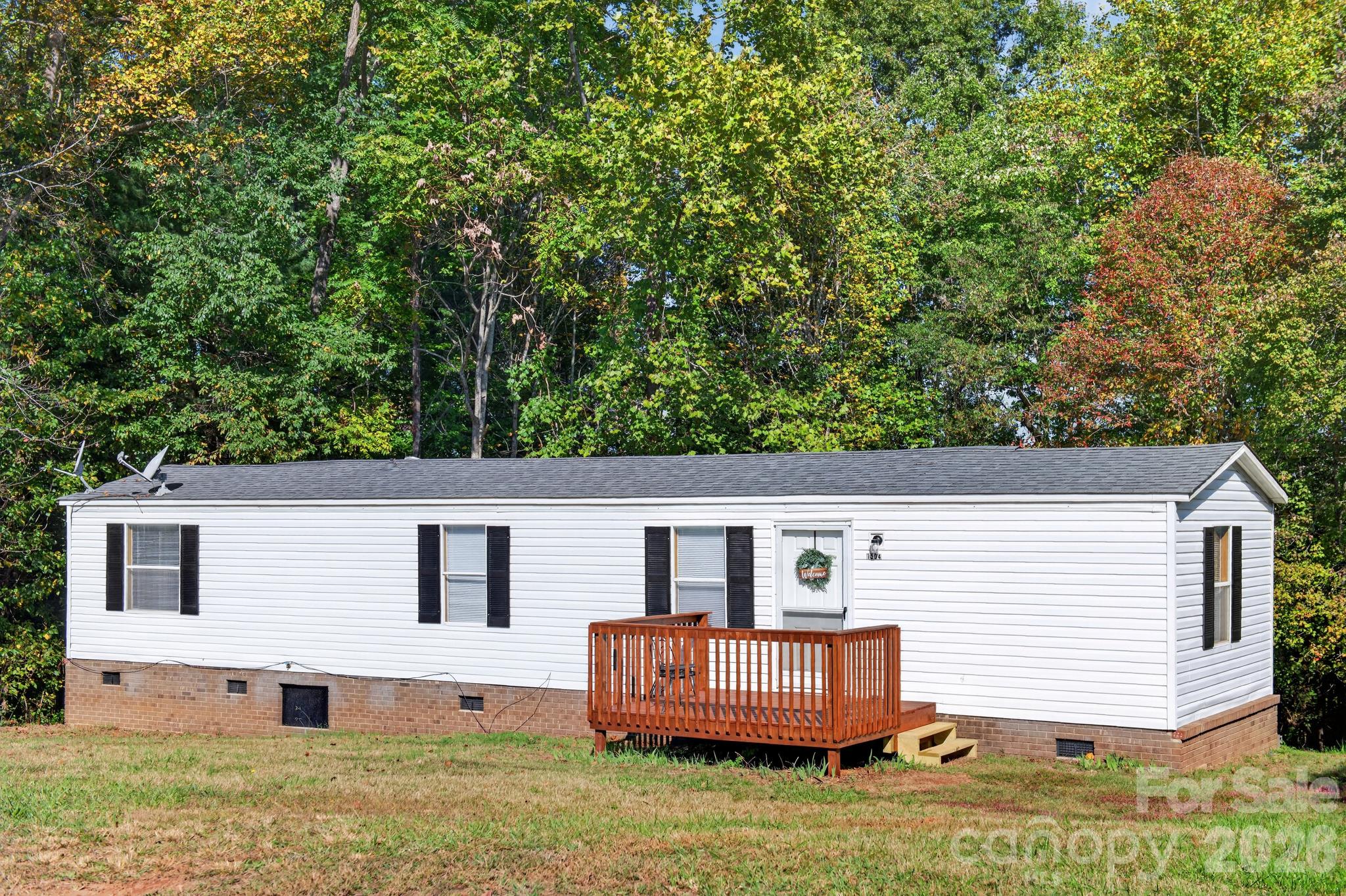 1504 Dulatown Road — photo