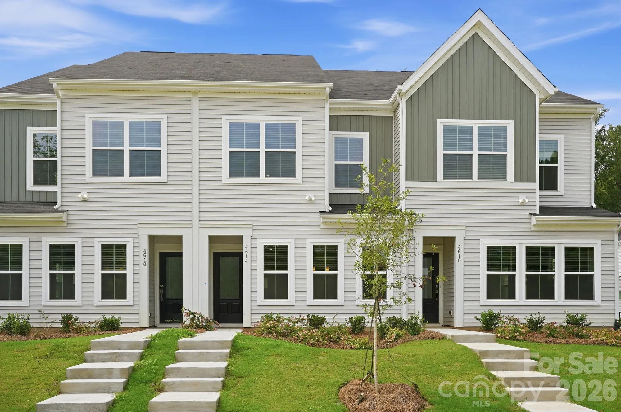 4614 Lakeview Road Unit 2 — photo