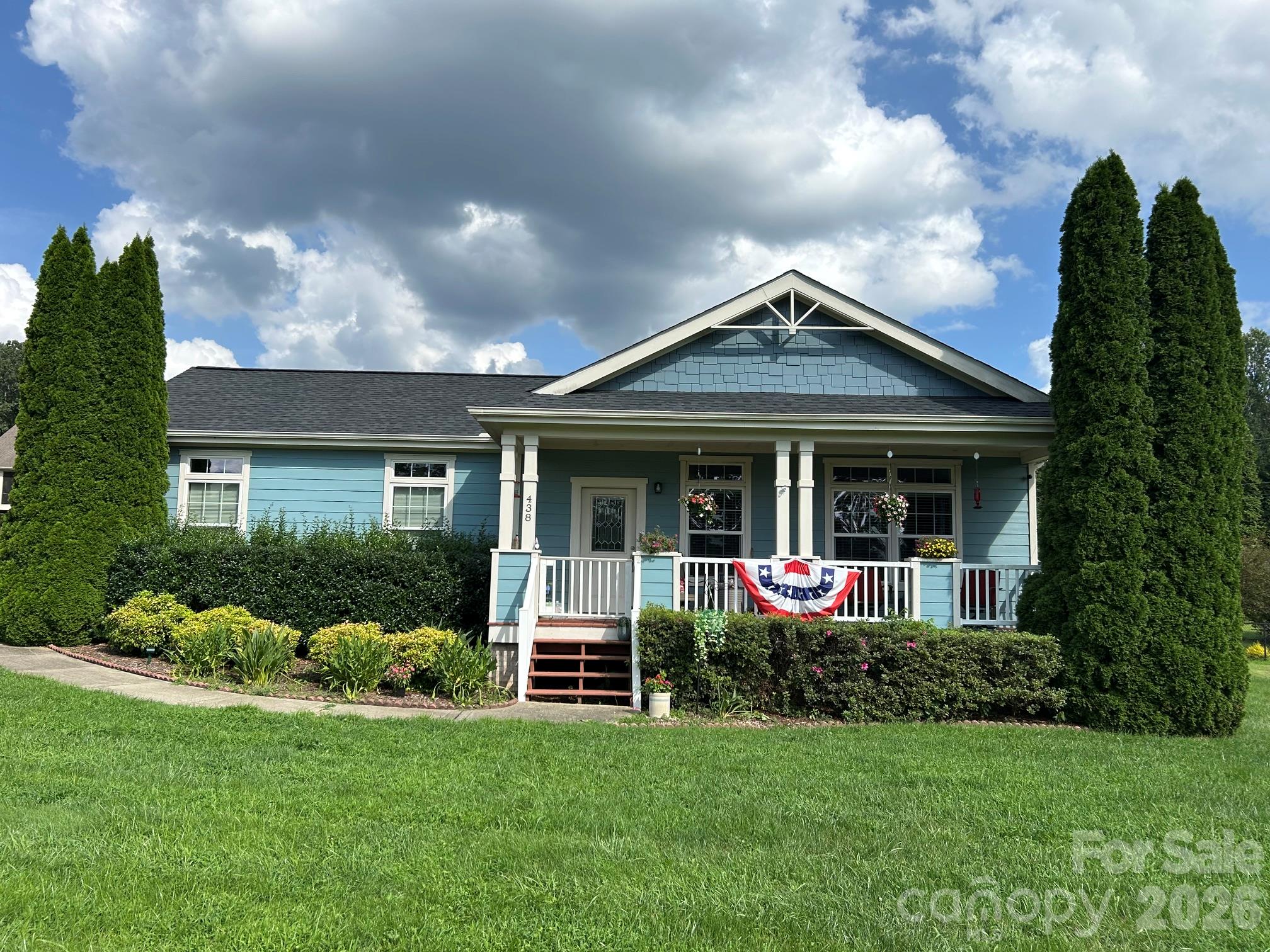 438 Oak Grove Road — photo