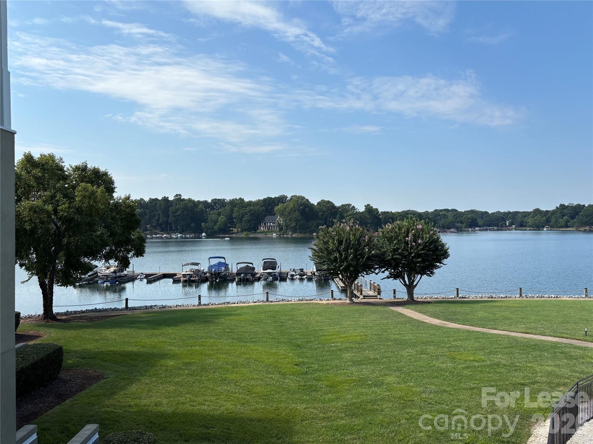 1332 Torrence Circle — photo